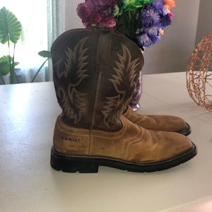 Men’s ariat boots 13D